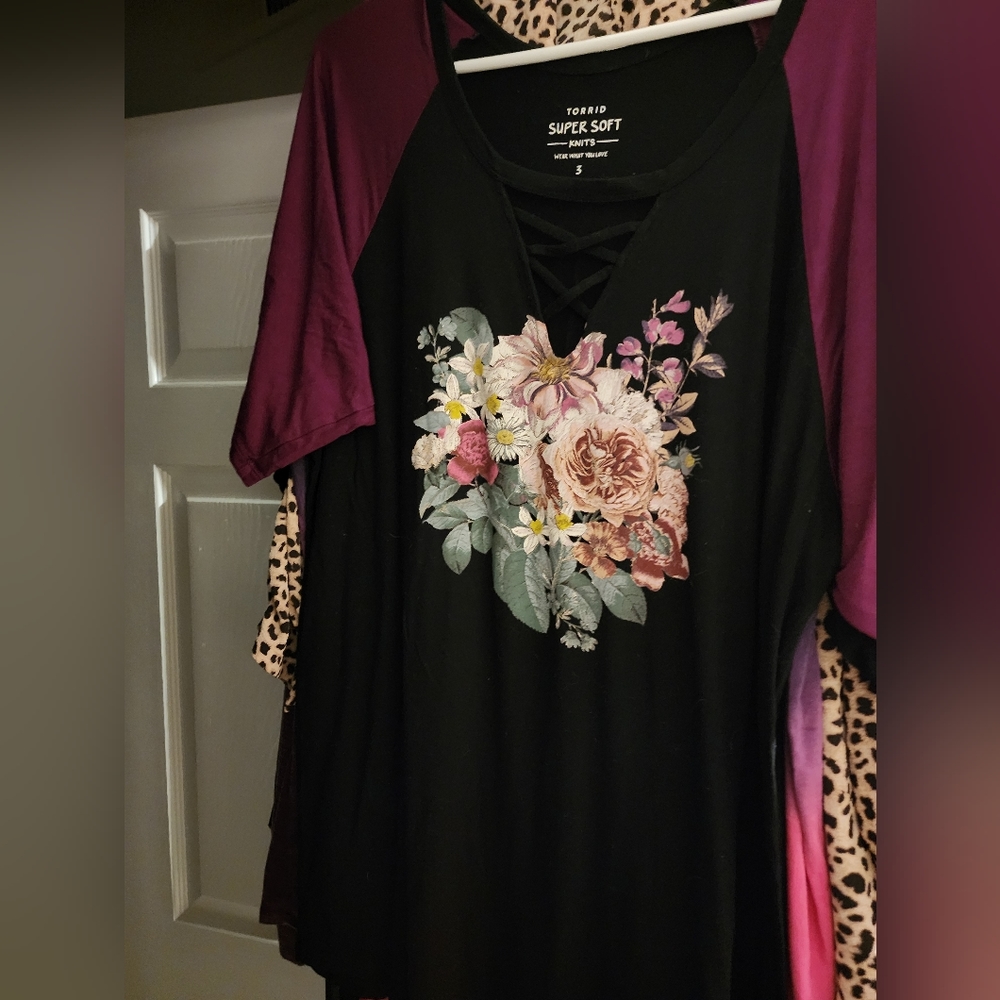 Torrid size 3 top